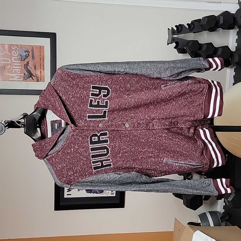 Hurley large maroon and black button up hoodie